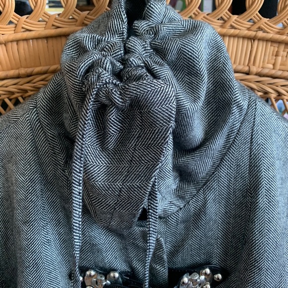 Unique Nygard Jacket - Picture 7 of 9